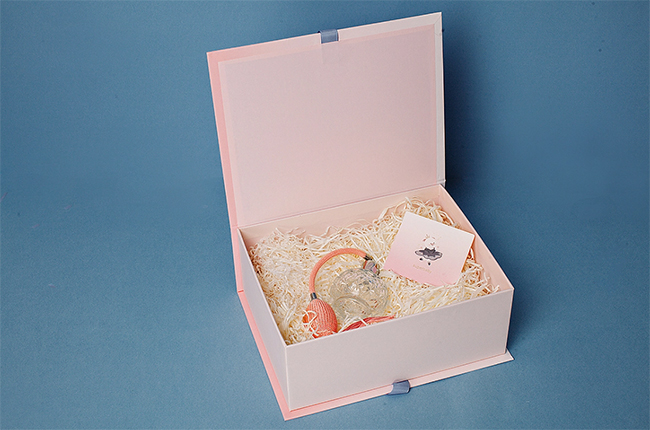 香水包裝盒這樣制作，值得看一整天